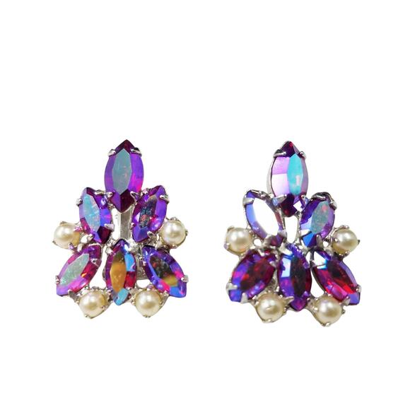 Vintage B. David Aurora Borealis Red Rhinestone & Faux Pearl Clip Earrings 1960s - Picture 5 of 10